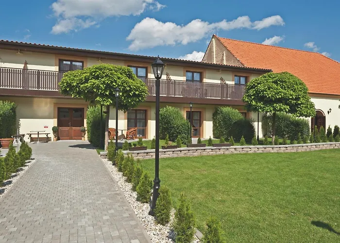 Buchlov Hotell 3*